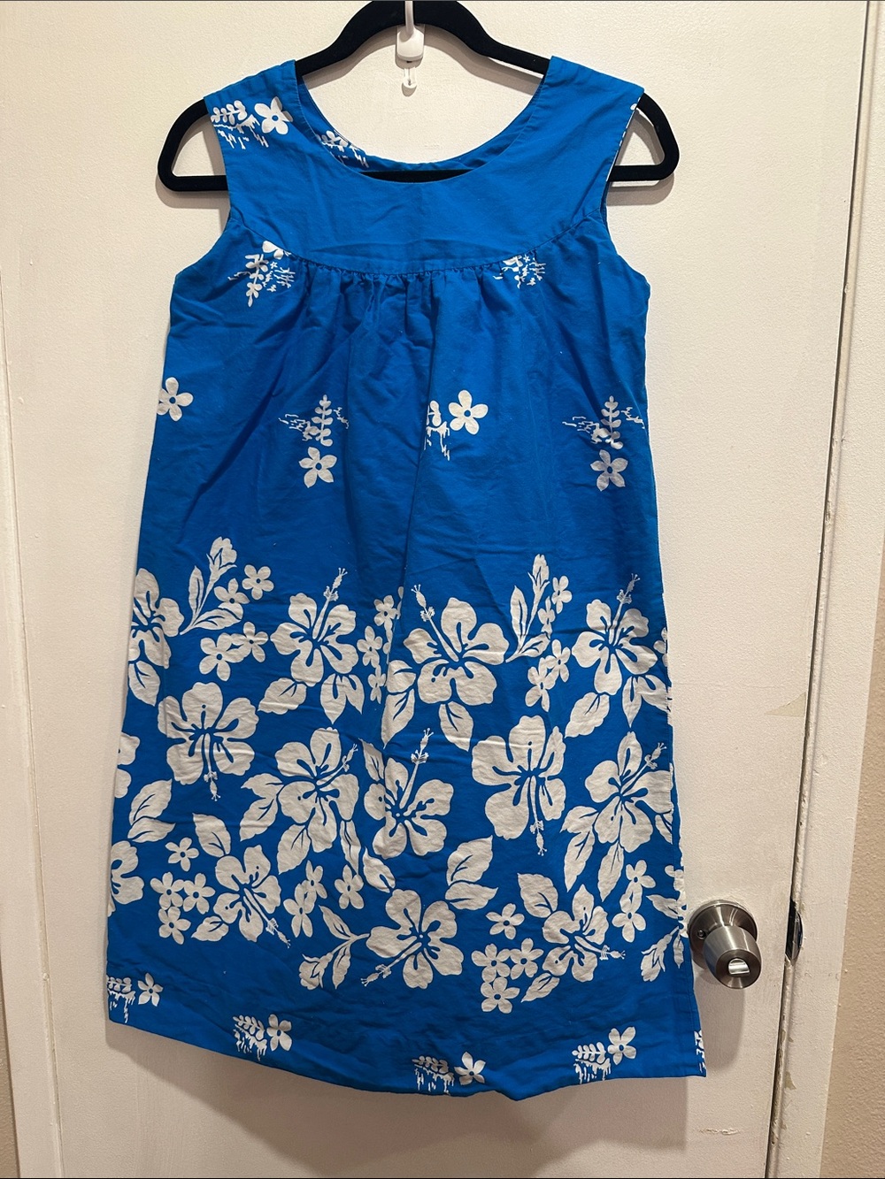 Hi-Maikai vintage Hawaiian Blue Floral Sleeveless Dress